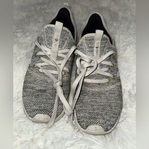 Adidas 8.5 Women’s Gray Athletic Running Workout Sneakers